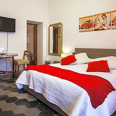 La Dolce Oda ve Kahvaltı Roma